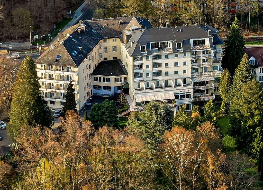 Parkhotel Am Taunus Оберурзел Екстериор снимка