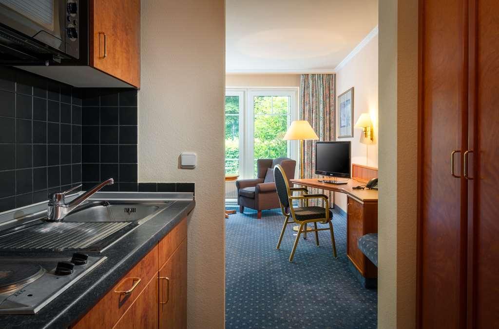Parkhotel Am Taunus Оберурзел Стая снимка