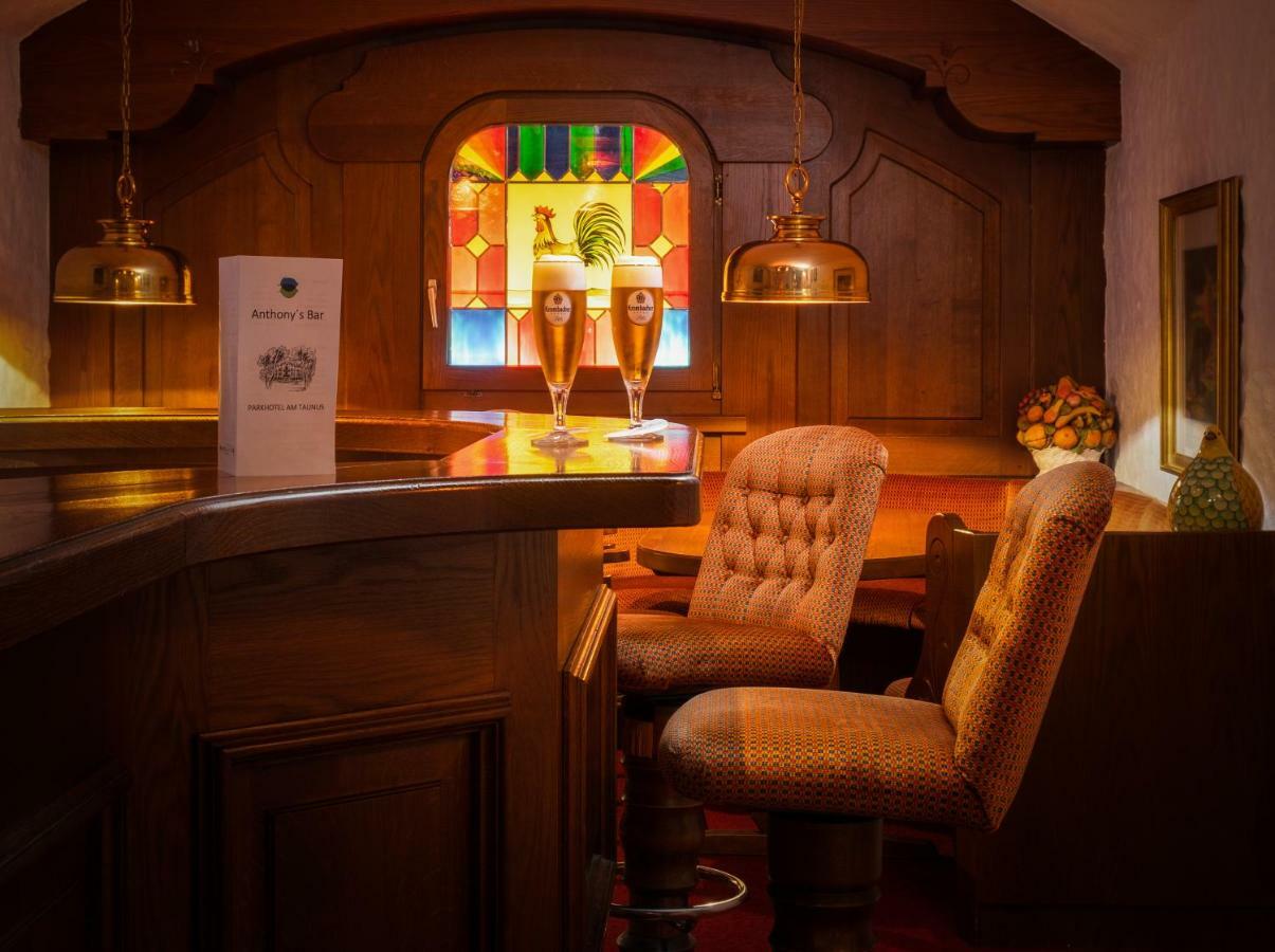Parkhotel Am Taunus Оберурзел Екстериор снимка