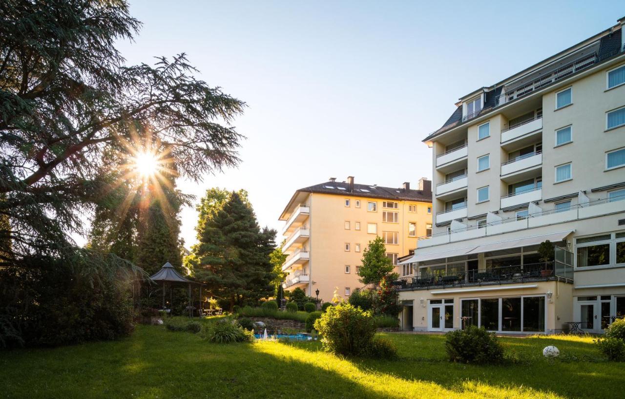 Parkhotel Am Taunus Оберурзел Екстериор снимка