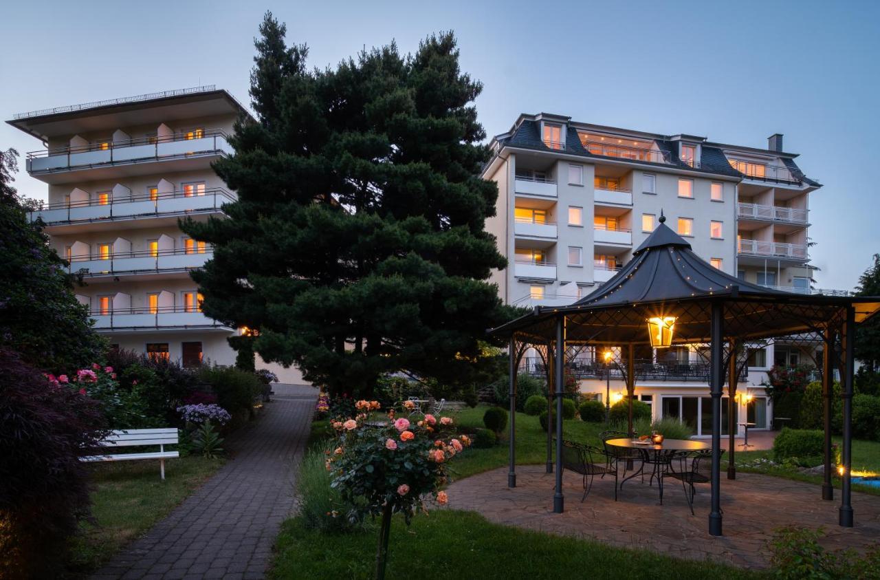 Parkhotel Am Taunus Оберурзел Екстериор снимка